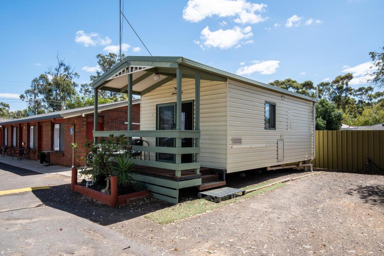 Golden Country Motel And Caravan Park Maryborough Kültér fotó