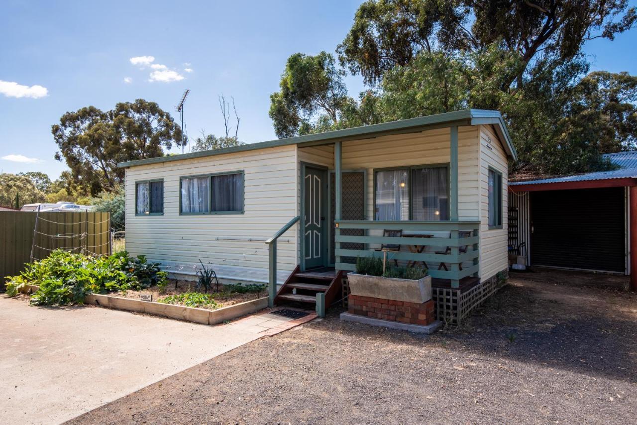 Golden Country Motel And Caravan Park Maryborough Kültér fotó