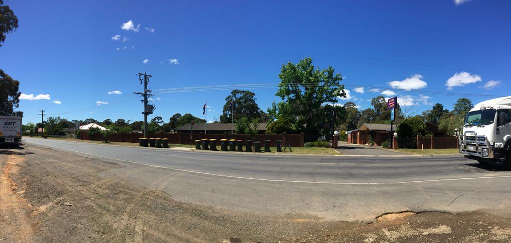 Golden Country Motel And Caravan Park Maryborough Kültér fotó